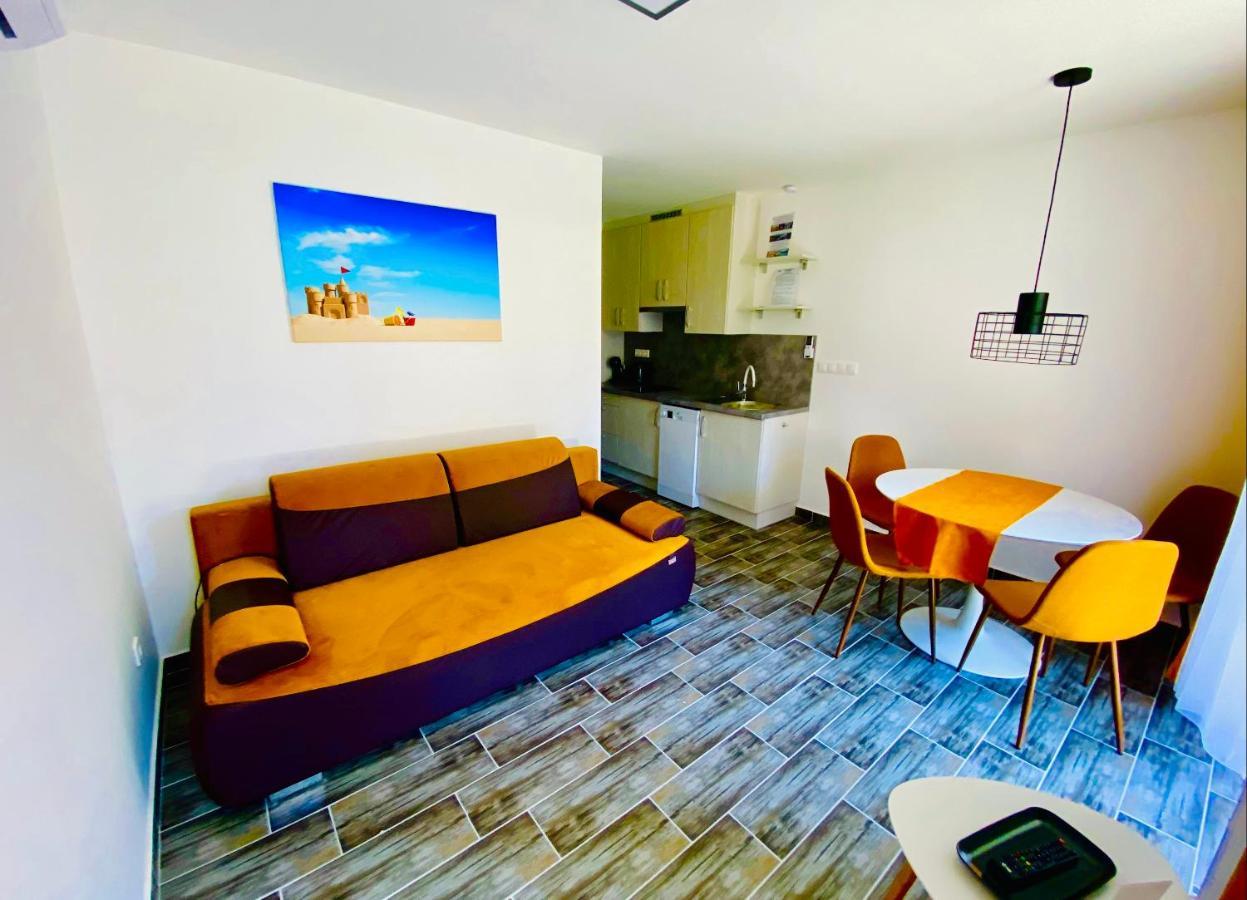Lilac Apartman Balatonlelle Εξωτερικό φωτογραφία