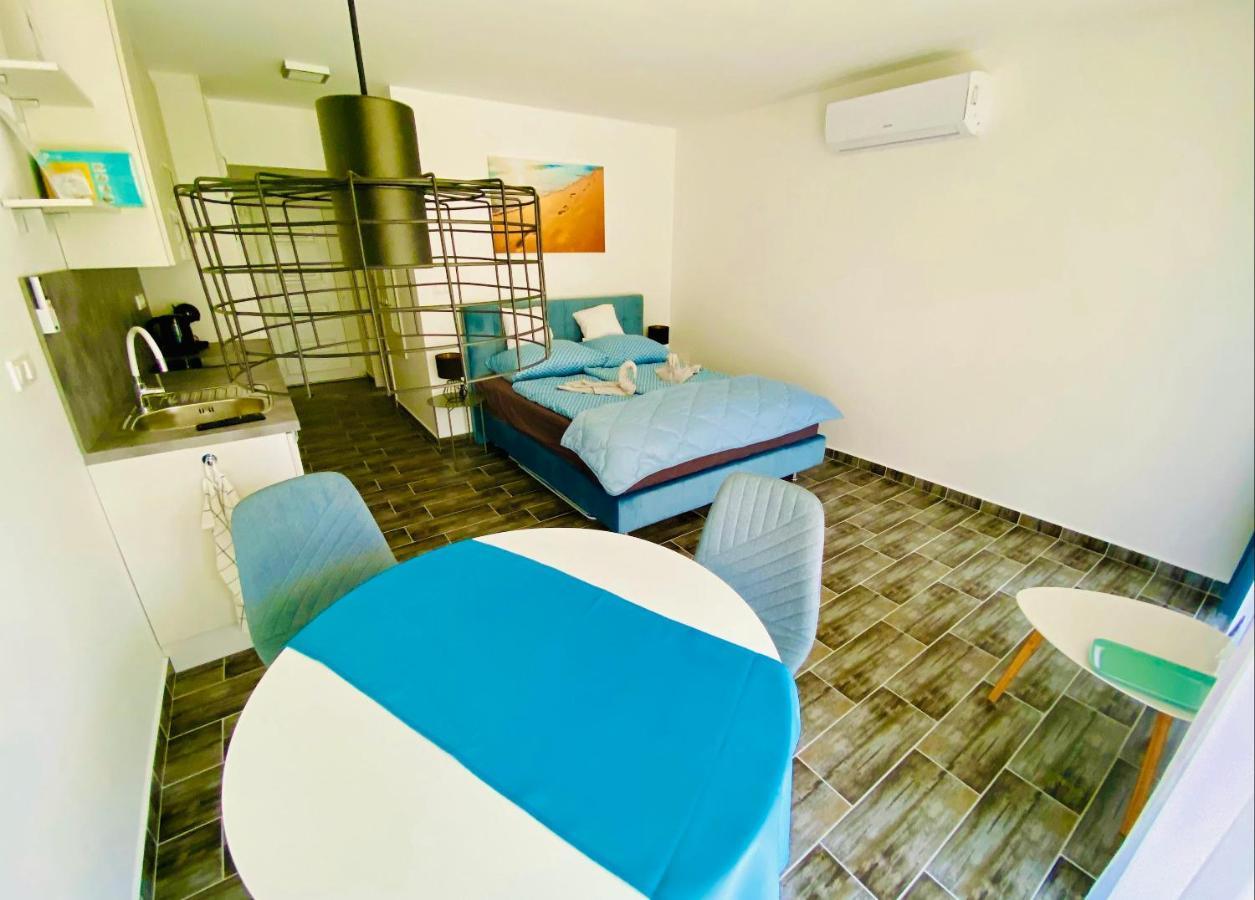 Lilac Apartman Balatonlelle Εξωτερικό φωτογραφία